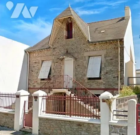 Maison 7 pièces 100 m²