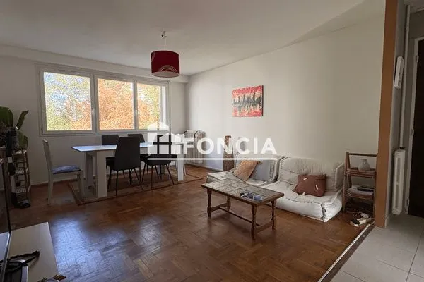 Appartement meublé 5 pièces 87 m²