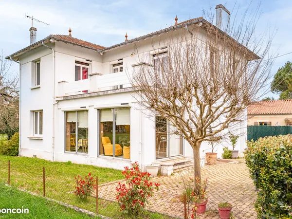 Maison 6 pièces 162 m²
