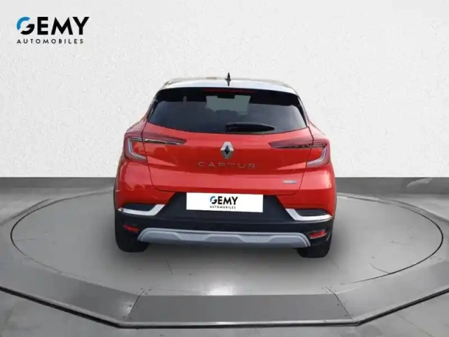 Renault Captur e-tech 145 - 21 — photo 5