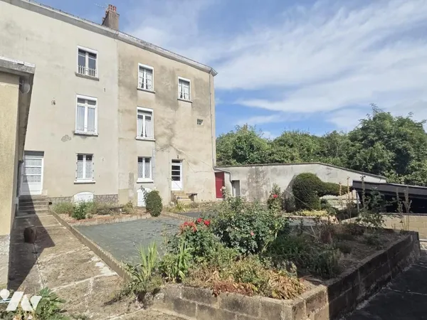 Immeuble 170 m²