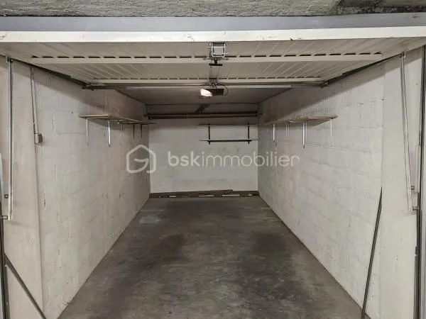 Garage/box 19 m² Seyssinet Pariset