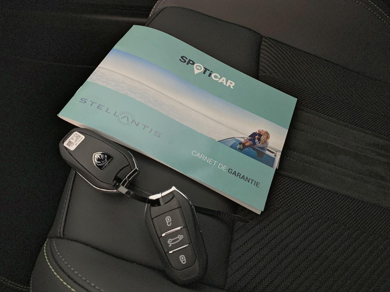 Peugeot 408 hybrid 145 e-dcs6 gt — photo 18