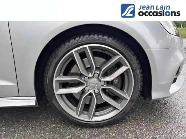 Audi A3 s3 sportback 2.0 tfsi 310 s tronic 7 quattro — photo 9