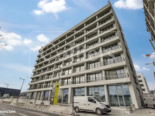 Bureau 2 788 m²