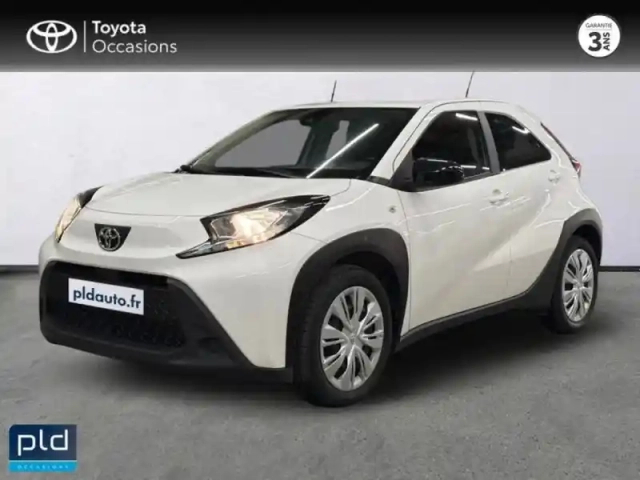 Toyota Aygo X 1.0 vvt-i 72ch dynamic — photo 1