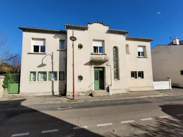 Immeuble 177 m²