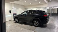 Toyota Rav4 2.5 Hybride 218ch Dynamic Business 2WD + Programme Beyond Zero Academy MY23 — photo 8