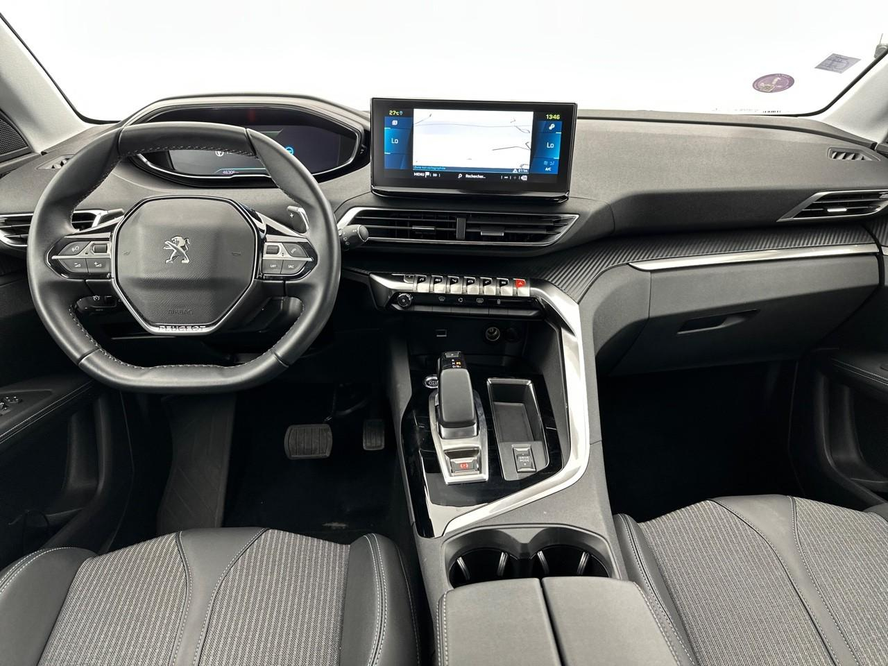 Peugeot 3008 hybrid 225 e-eat8 allure — photo 11