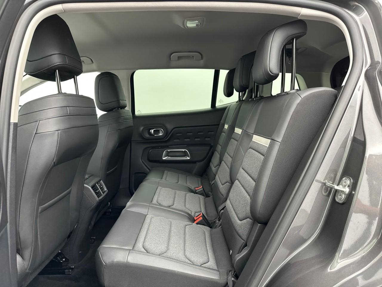 Citroën C5 Aircross hybride 136 e-dcs6 max — photo 12