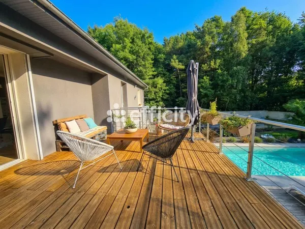 Maison 7 pièces 163 m²