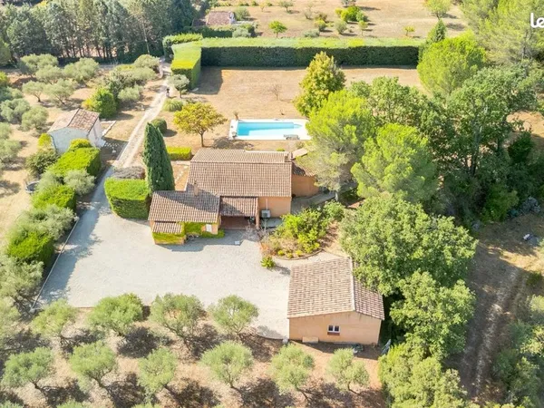 Villa 5 pièces 149 m²