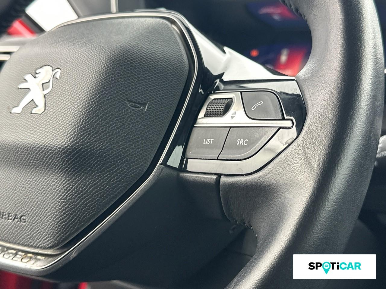 Peugeot 208 1.2 puretech 100ch s&s allure pack 118g — photo 18