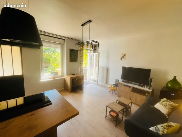 Appartement F3 Faubourg des 3 maisons