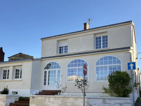 Maison 5 pièces - 130 m² - L'Île d'Elle