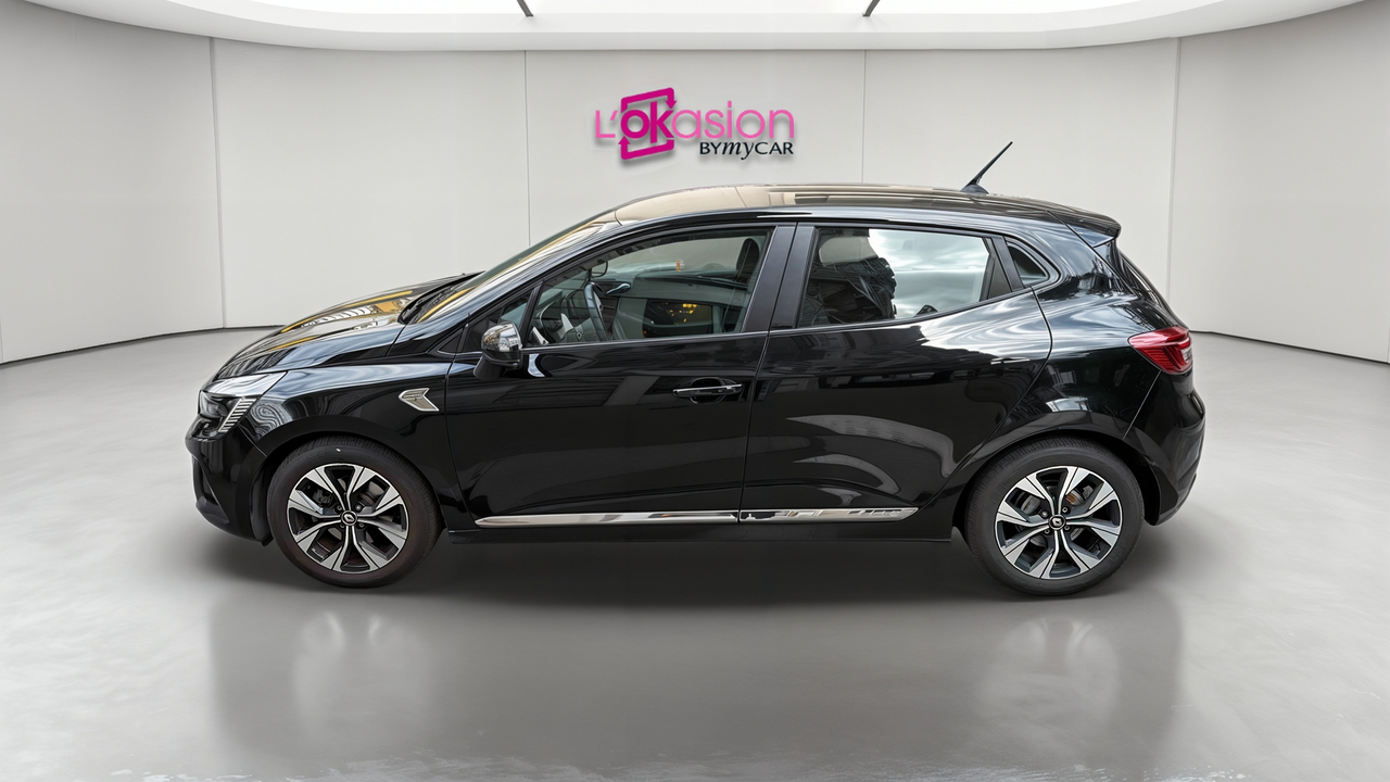 Renault Clio E-Tech 140 — photo 2