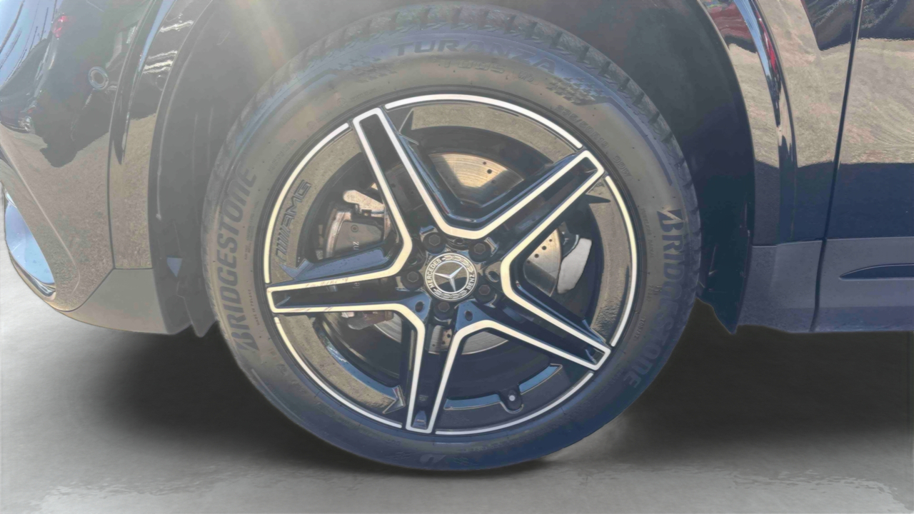 Mercedes GLA 250 e Hybrid EQ 8G-DCT — photo 14