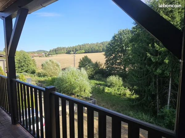 Maison avec vue forêt