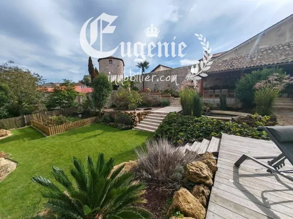 Maison 14 pièces 425 m²
