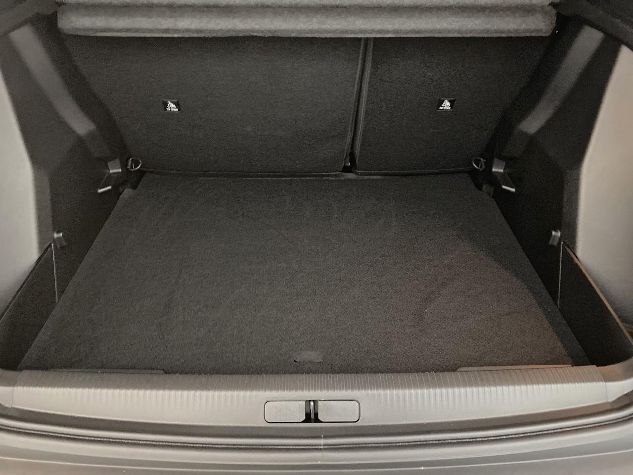 Peugeot 2008 hybrid 145 ch e-dcs6 allure — photo 6