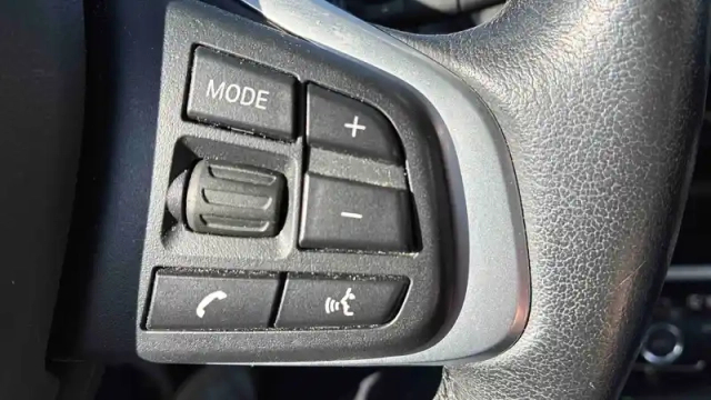 Bmw Serie 2 active tourer 218d 150 ch bva8 — photo 19