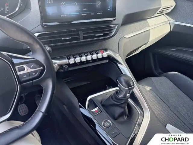 Peugeot 3008 puretech 130ch s&amp;s bvm6 — photo 10