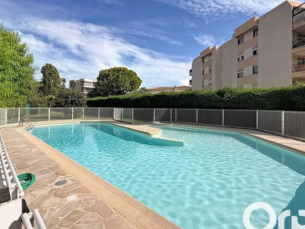 Appartement 4 pièces 82 m²