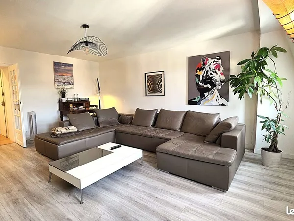 Appartement 4 pièces 122 m²