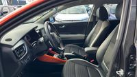 Kia Stonic 1.6 CRDi 110ch ISG Launch Edition — photo 12