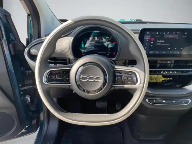 Fiat 500 e 118ch la prima by bocelli — photo 9