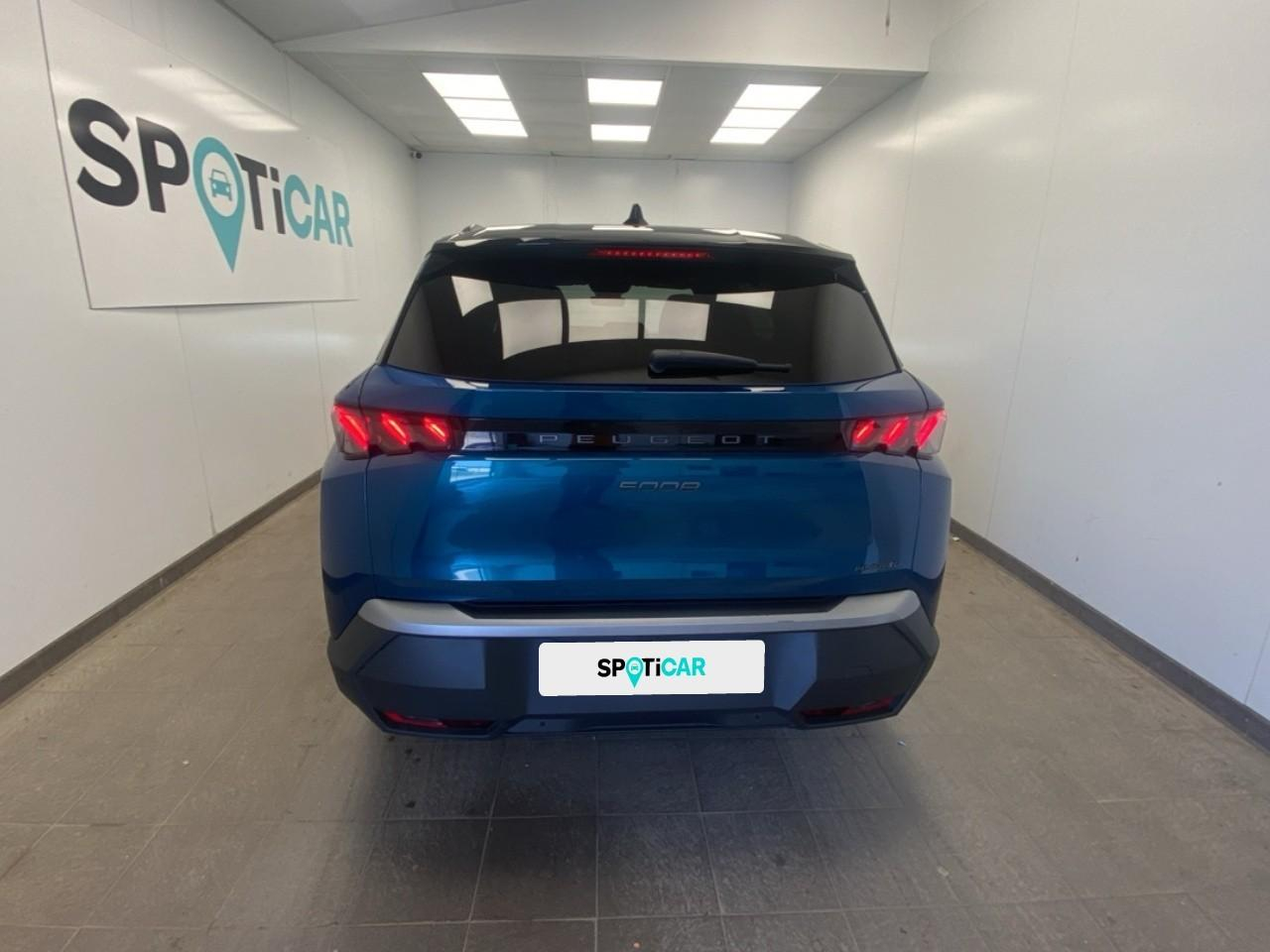 Peugeot 5008 hybrid 136 e-dcs6 gt — photo 5