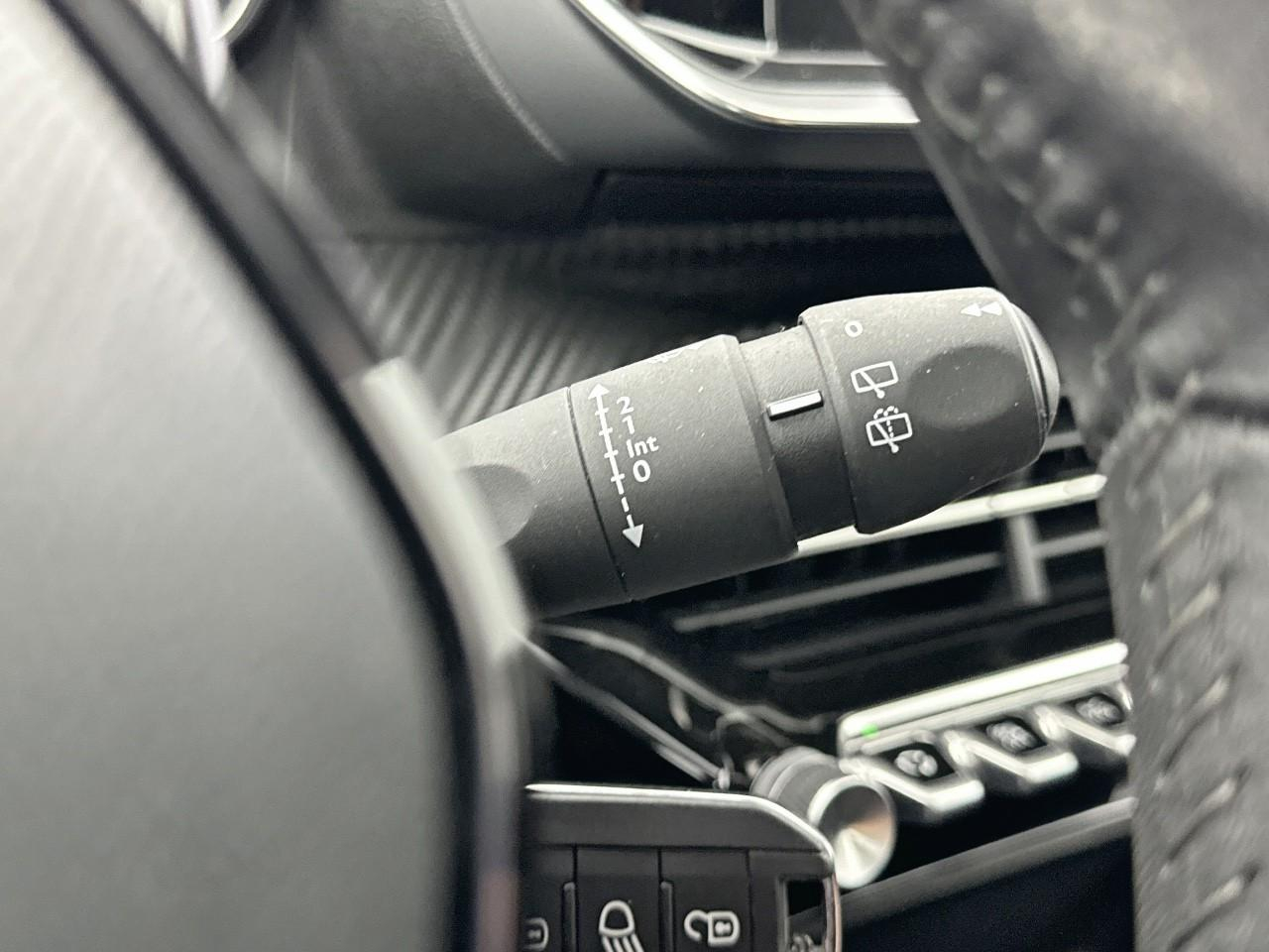 Peugeot 208 puretech 100 s&s bvm6 active pack — photo 18
