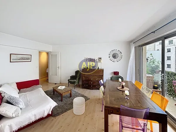 PARIS 75015 : Appartement 3 chambres