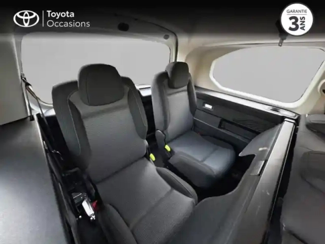 Toyota Proace city verso long 1.5 100 d-4d dynamic mc24 — photo 7