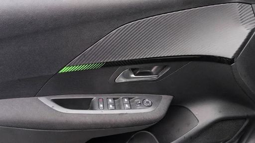 Peugeot 208 1.2 PureTech 100 - Style Edition – 2024 – 26220 km – Essence – Boîte Manuelle — photo 9