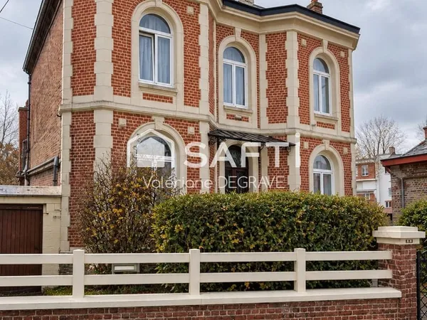 MAISON BOURGEOISE DE 1900 - 197 M²