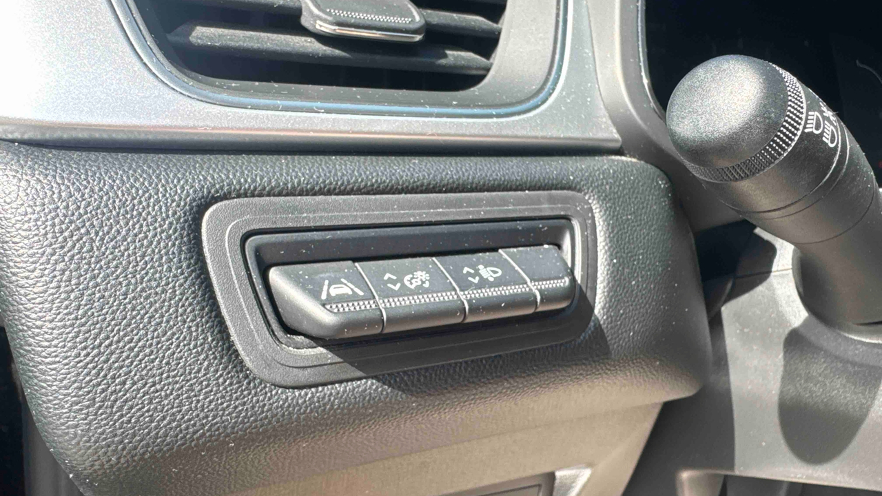 Renault Captur TCe 90 — photo 20
