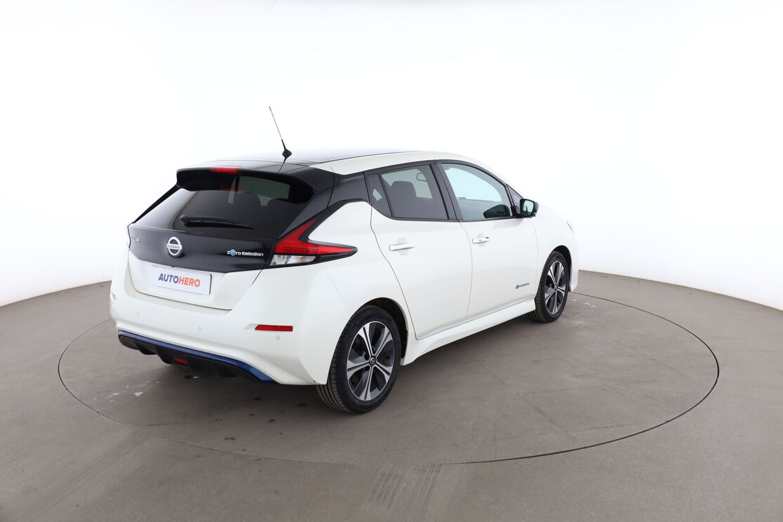 Nissan LEAF 40 kWh N-Connecta — photo 5