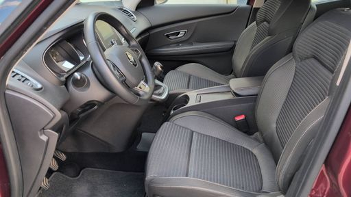 Renault Scenic 1.2 Tce 115 - Intens – 2016 – 87022 km – Essence – Boîte Manuelle — photo 14