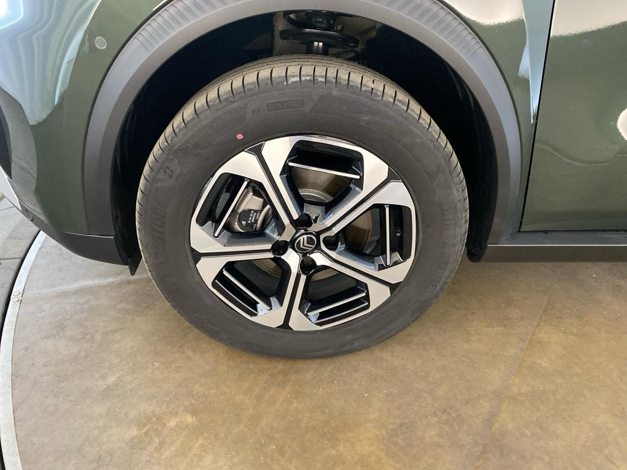 Citroën C3 Aircross hybride 145 ch aut max — photo 11