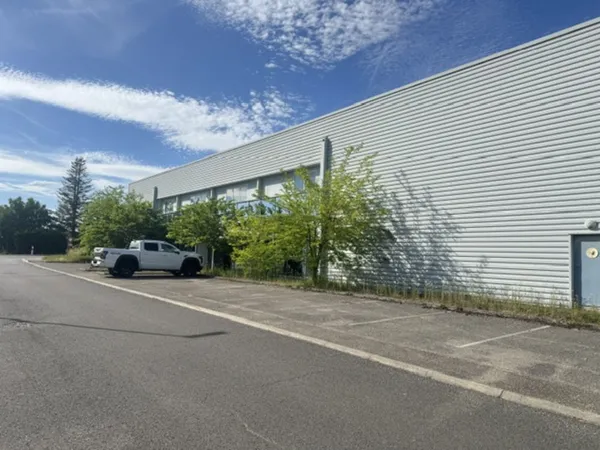 Bâtiment d'activité exceptionnel