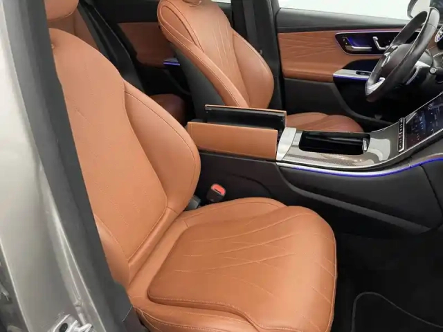 Mercedes Glc coupe 300 e 9g-tronic 4matic — photo 61