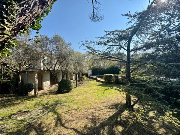 Maison Nimes 5 pièces 107 m2