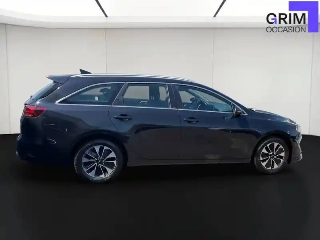 Kia Ceed sw 1.6 gdi hybride rechargeable 141ch dct6 — photo 3