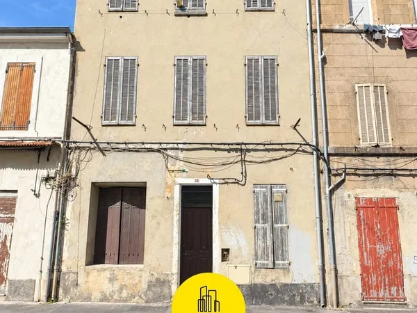 BELLE DE MAI - SPÉCIAL INVESTISSEUR - IMMEUBLE DE RAPPORT - 7 APPARTEMENTS - 13003