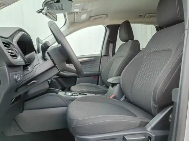 Ford Kuga 2.5 duratec 180ch hybrid flexifuel titanium b — photo 10