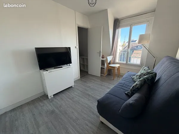 Studio 1 pièce 15 m²