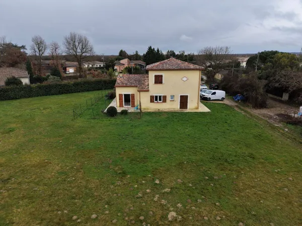 Maison 5 pièces 144 m²