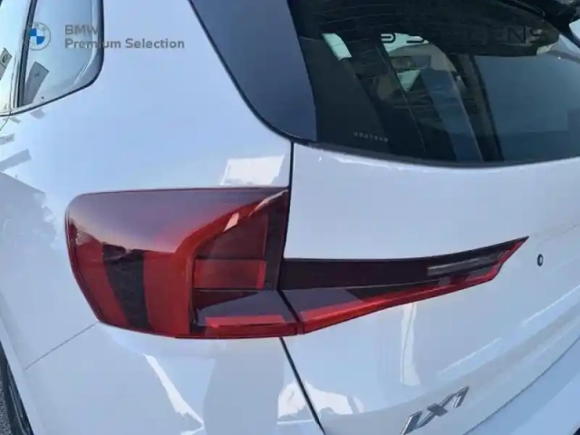 Bmw X1 iedrive20 204ch m sport — photo 10