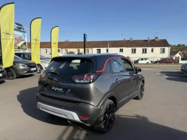 Opel Crossland 1.2 turbo 110ch gs line — photo 5